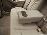  Rear center console with closed lid from driver's side looking down photo